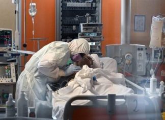 Santa Catarina passa de 12 mil mortes por Covid-19 e 834,4 mil casos confirmados.