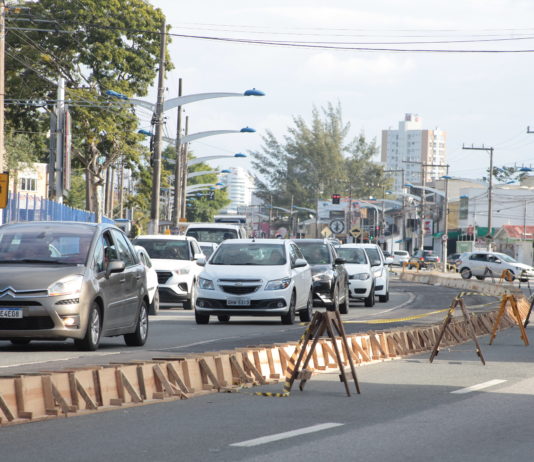 Contorno Sul recebe nova pista no cruzamento com a rua Uruguai