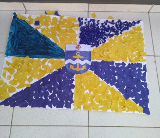 Unidades de ensino homenageiam Itajaí pelos seus 161 anos