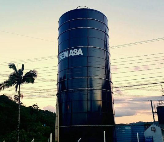 Novo reservatório do bairro Limoeiro tem capacidade para 800 mil litros de água.