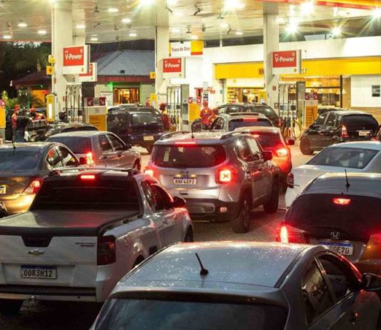 Venda de etanol cresce, mas preço sobe junto com o da gasolina; veja quando vale a pena trocar