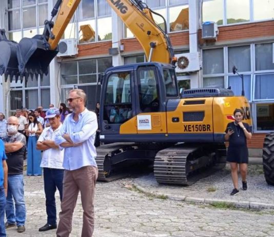 Comunidades rurais do município ganham trator agrícola para auxiliar nas plantações