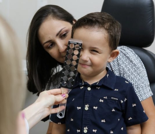 Quantidade de crianças em idade escolar que têm problemas de visão chega a 30%