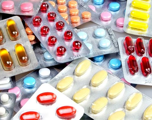 Divulgada pela Anvisa lista com 140 medicamentos naturais que são proibidos no Brasil