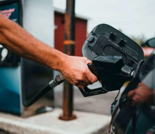 Diesel fica 12% mais caro; todas as regiões brasileiras registraram alta