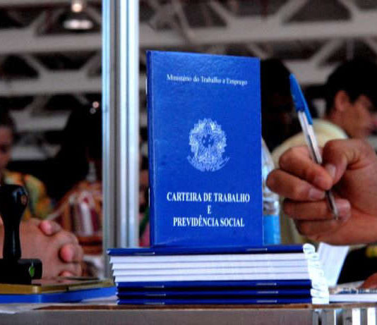 Caixa libera saque do PIS/Pasep para quem trabalhou entre 1970 e 1988