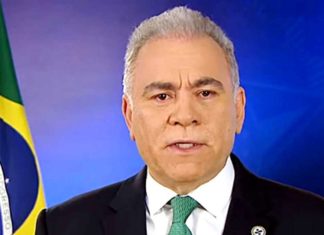 Governo anuncia fim da emergência sanitária por covid-19 no país