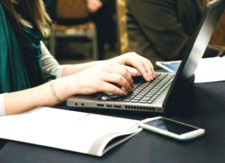 Vagas de emprego na área de tecnologia cresceram 136% em 2021