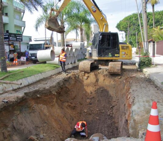Itajaí intensifica obras de reurbanização na Praia Brava