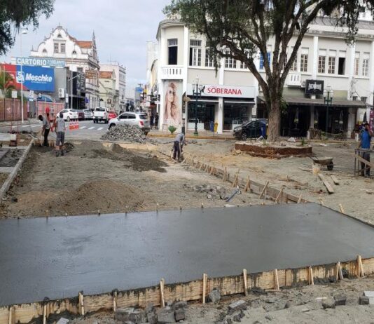 Itajaí investe mais de R$ 1,4 bilhão em obras para transformar a cidade