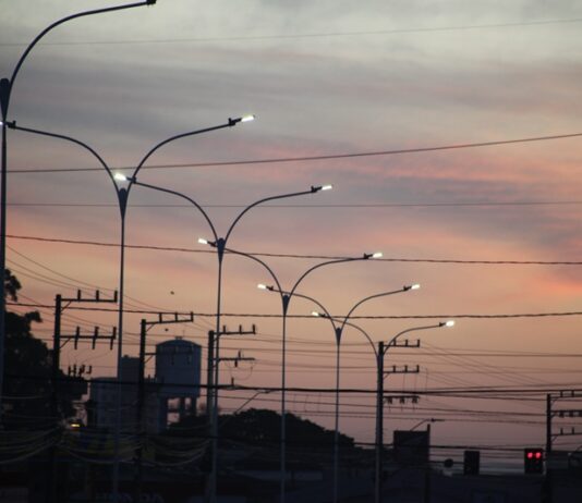 Itajaí moderniza sistema de iluminação pública