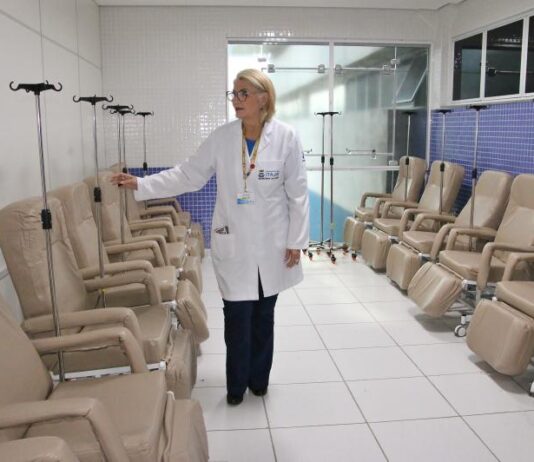 Itajaí amplia pontos de hidratação para pacientes com dengue na UPA CIS