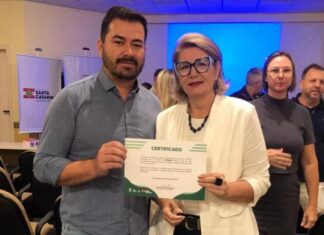 Itajaí recebe certificação estadual por atingir meta de prevenção à tuberculose