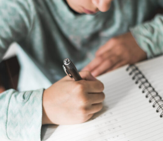 Abertas as inscrições para o auxílio estudantil em Itajaí a partir de 17 de fevereiro