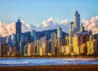 Santa Catarina lidera o crescimento econômico entre os estados do Sul e Sudeste