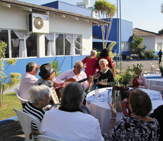 Inscrições para atividades em centros de arte, lazer e convivência do idoso começam na segunda (10)