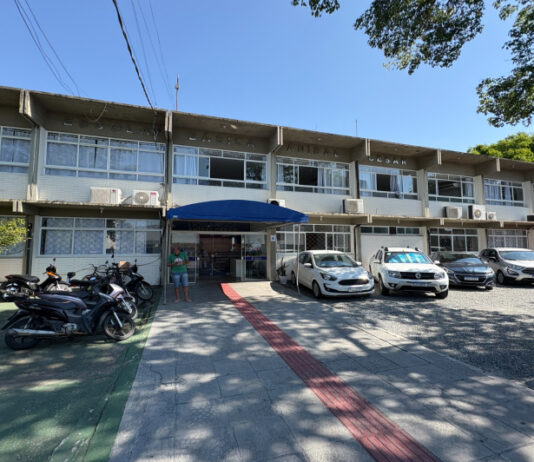 Em Itajaí, escolas terão rede elétrica ampliada para suportar ar-condicionado