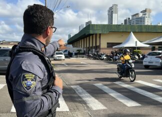 Mudanças no trânsito no Largo do Mercado Público durante o carnaval de Itajaí