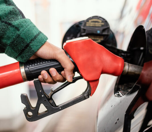 Preço dos combustíveis dispara em Itajaí e pesa no bolso dos motoristas