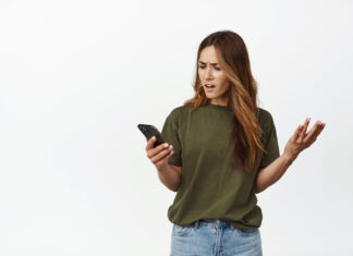 Golpe do falso comprovante do Pix rouba dados e invade celulares, alerta Polícia Civil de SC