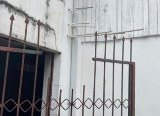 Criança é gravemente ferida após cair sobre cerca de ferro em SC