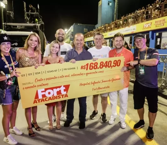 Hospital Infantil recebe R$ 168 mil em doação no desfile de Florianópolis