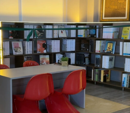 Itajaí inaugura espaço em braile na Biblioteca Municipal com mais de 170 livros acessíveis