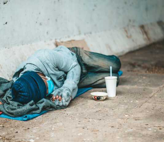 Crescimento da população em situação de rua em Balneário Camboriú gera preocupação