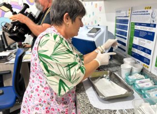 Imunização contra a dengue para faixa etária de 10 a 16 anos começou hoje (19) em Itajaí