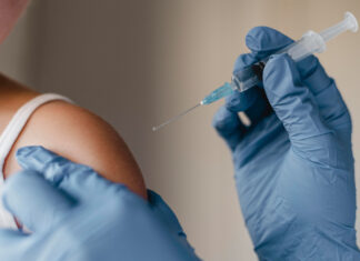 Itajaí é contemplada com vacina contra a dengue, mas campanha depende de reunião com o Estado