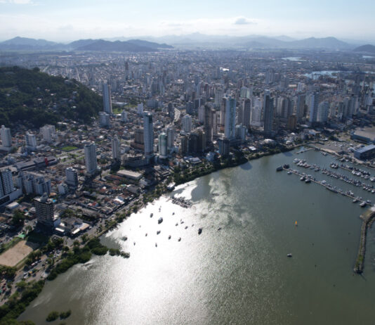 Indústria náutica em destaque: Marina Itajaí Boat Show movimenta o setor em 2025