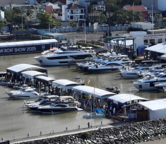 Marina Itajaí Boat Show atrai 22 mil pessoas e movimenta setor náutico