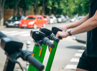 Itajaí regulamenta uso de bicicletas elétricas, ciclomotores e autopropelidos com nova lei municipal