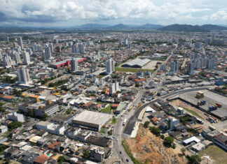 Itajaí terá ponto facultativo e serviços públicos terão mudanças nesta terça-feira (28)