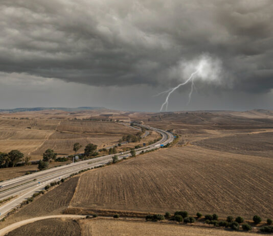 Três novos ciclones extratropicais devem se formar no Brasil até o fim de novembro