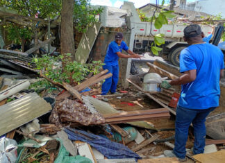 Prefeitura de Itajaí realiza limpeza emergencial em imóvel no bairro São Vicente para combater a dengue