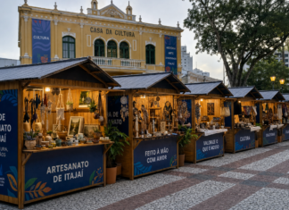 Praça Arno Bauer em Itajaí Sediará Vibrante Feira de Economia Criativa