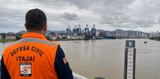 Defesa Civil de Itajaí Monitora Níveis do Rio Após Chuvas Intensas