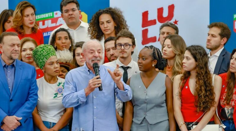 Após derrota no 1º turno, mobilização digital tenta ampliar apoio a Lula
