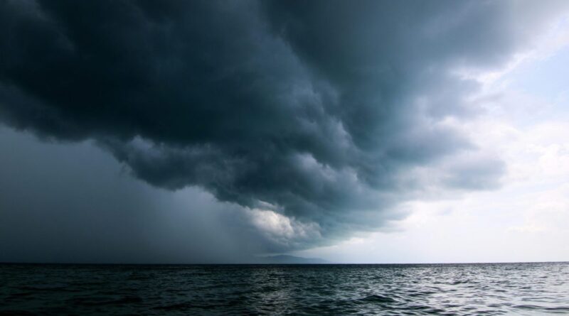 Até 200 mm de chuva: Inmet emite alerta vermelho de grande perigo para tempestades e granizo no Sul nesta sexta-feira (9)