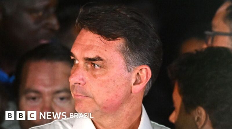 Flávio Bolsonaro vai para os EUA após derrota nas eleições: o que acontece agora?