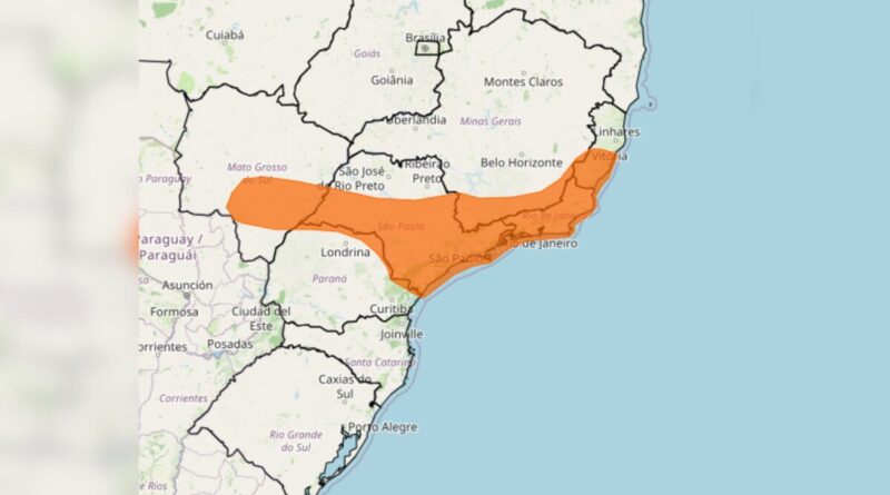 Inmet emite novo alerta de perigo para chuvas em SP, RJ e MG